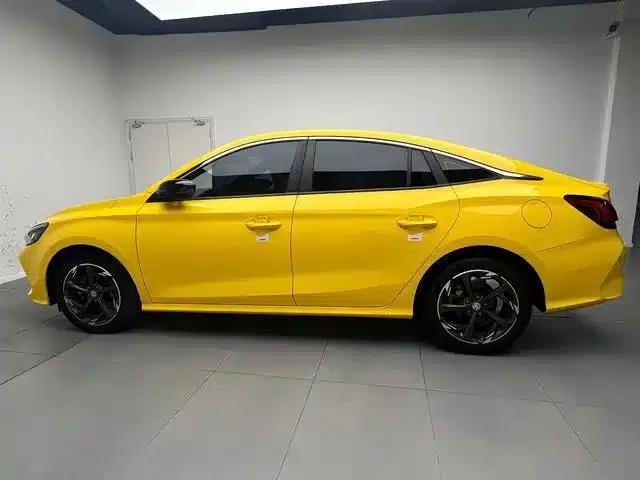 MG5 2022 300TGI DCT Trendy Flagship Edition — миниатюра 14