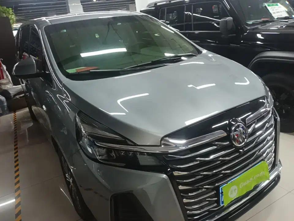 Buick GL8 2023 Land Executive Class Comfort Model — миниатюра 3
