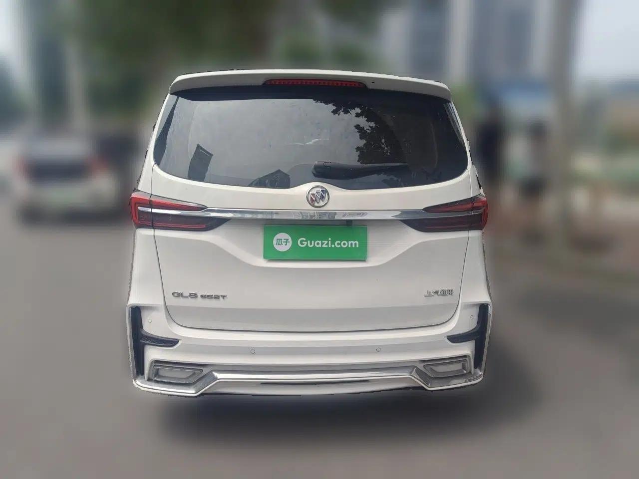 Buick GL8 2021 Land Cruiser Executive Class 652T Comfort Model — миниатюра 5