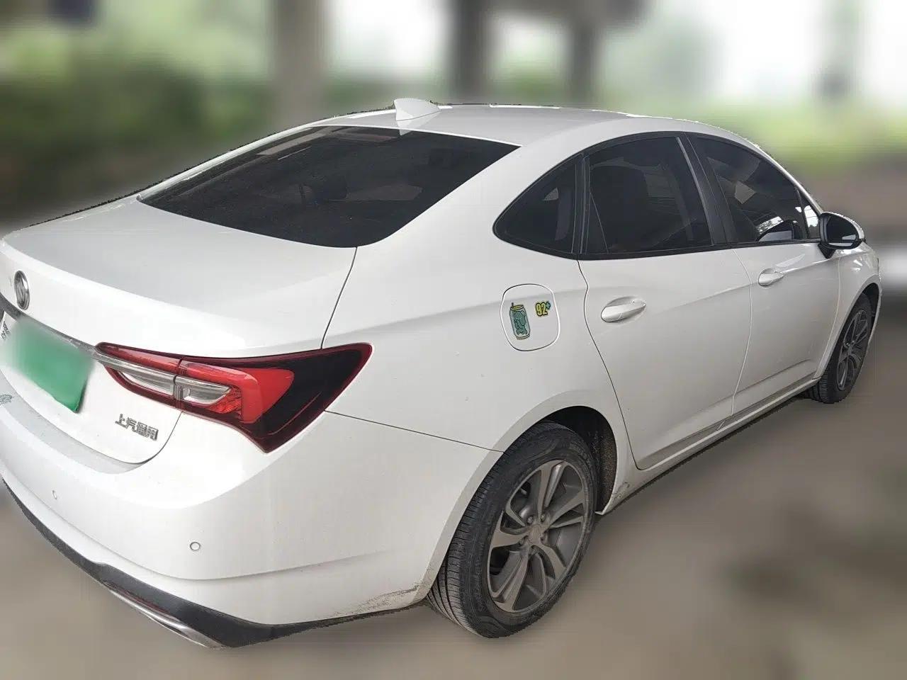 Buick Verano 2020 20T CVT Leading Edition — миниатюра 6