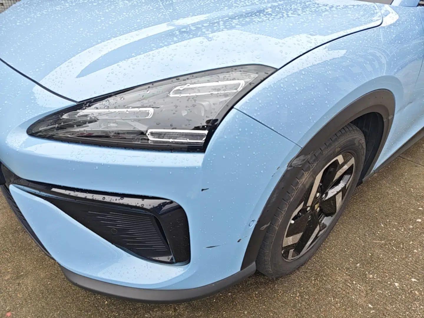 Baojun Yunhai 2024 140km Plug-in Hybrid Version — миниатюра 8