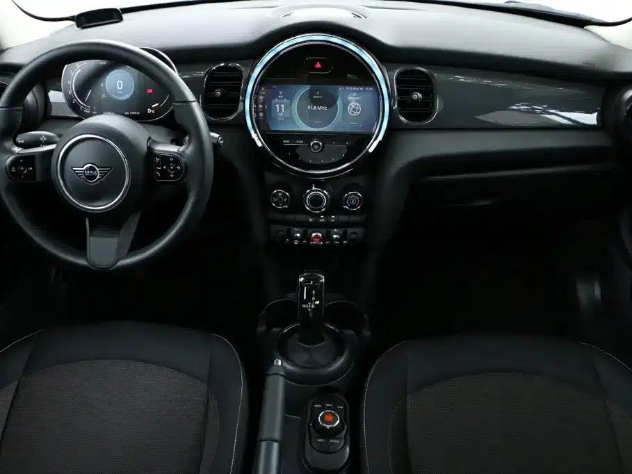 2023 MINI 1.5T ONE — миниатюра 21