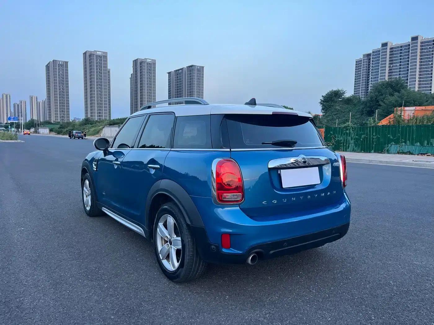 2017 MINI COUNTRYMAN 1.5T COOPER ALL4 — миниатюра 4