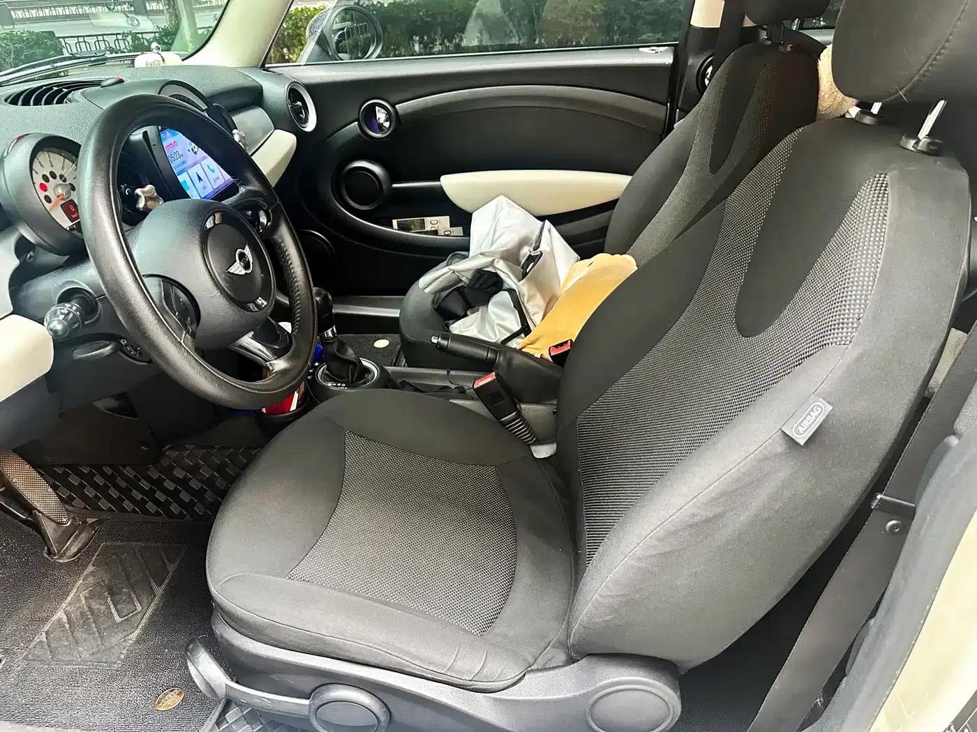 MINI CLUBMAN 2011 1.6L ONE — миниатюра 11
