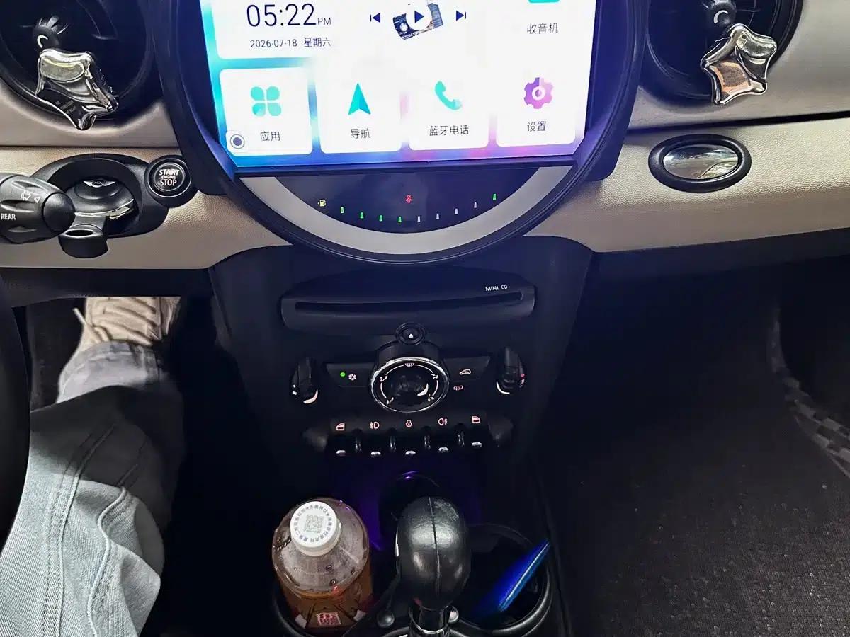 MINI CLUBMAN 2011 1.6L ONE — миниатюра 15