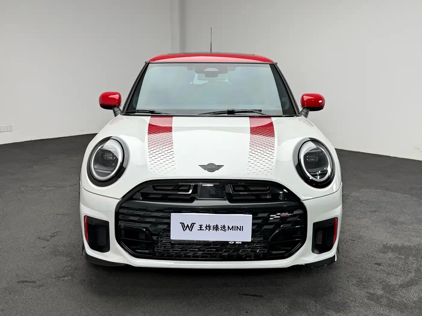 2025 MINI JCW JOHN COOPER WORKS — миниатюра 4