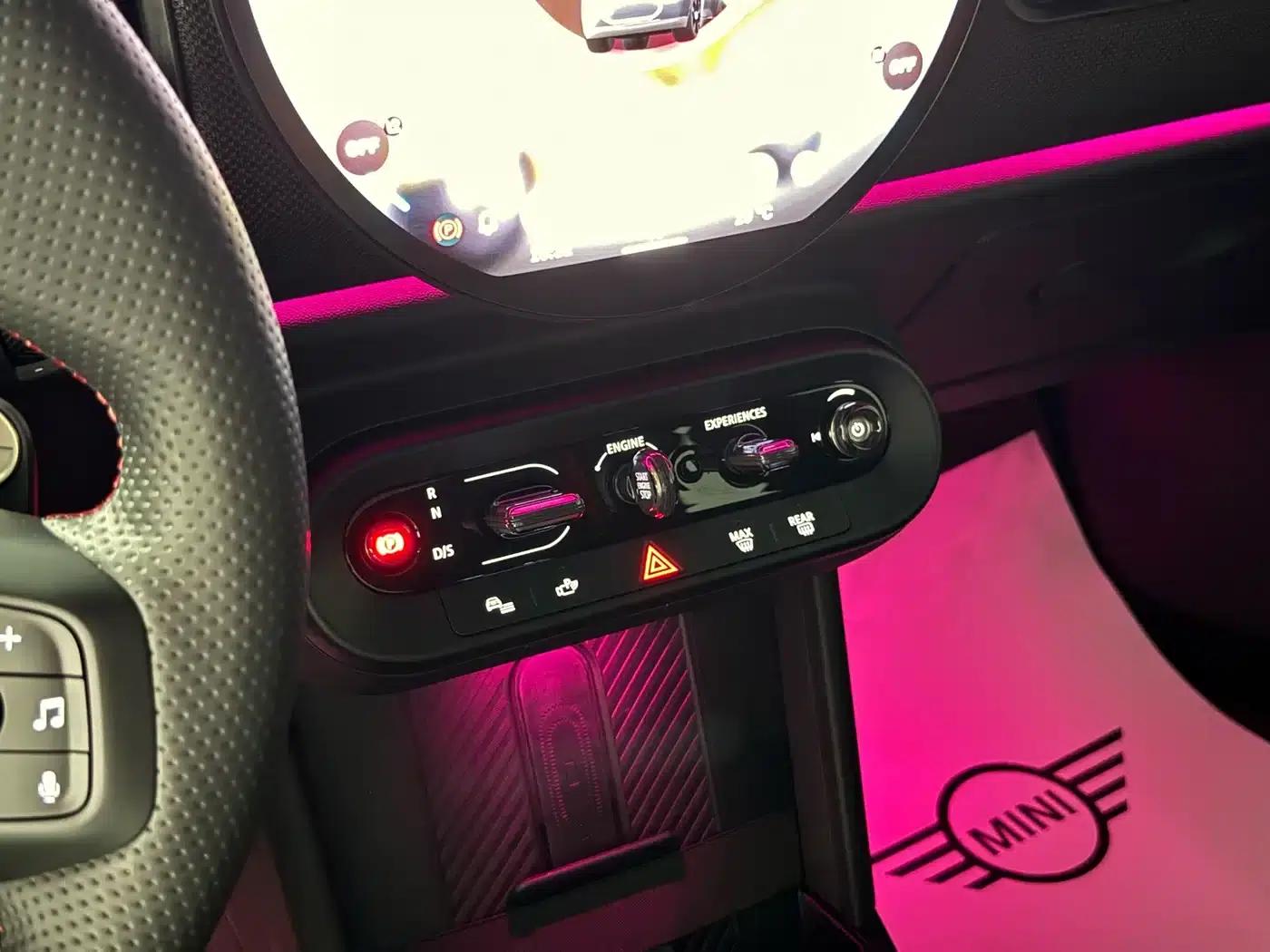 2025 MINI JCW JOHN COOPER WORKS — миниатюра 9