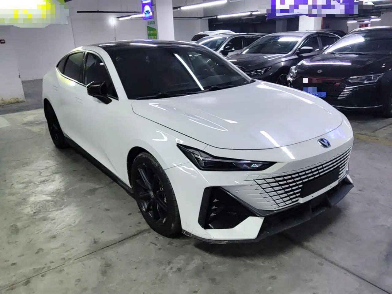 CHANGAN UNI-V 2022 1.5T Prestige Version — миниатюра 3
