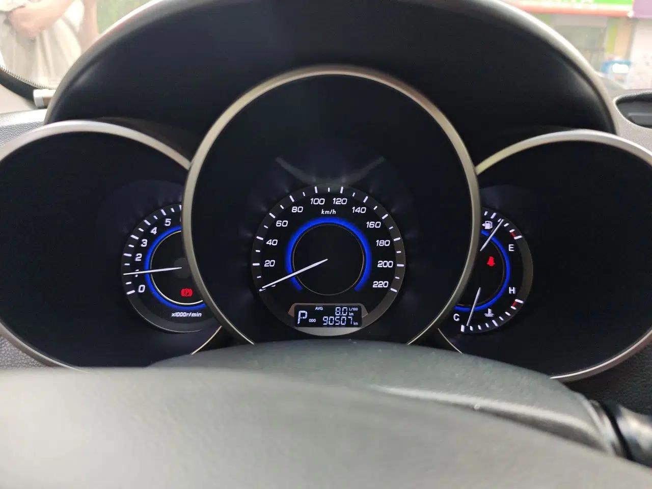 CHANGAN Eado 2015 1.6L Automatic Junku Model China V Standard — миниатюра 11