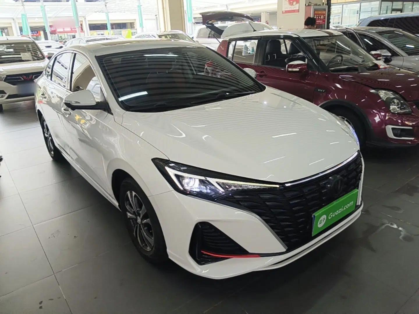 CHANGAN Eado 2022 PLUS Blue Whale NE 1.4T GDI DCT Prestige Edition — миниатюра 3