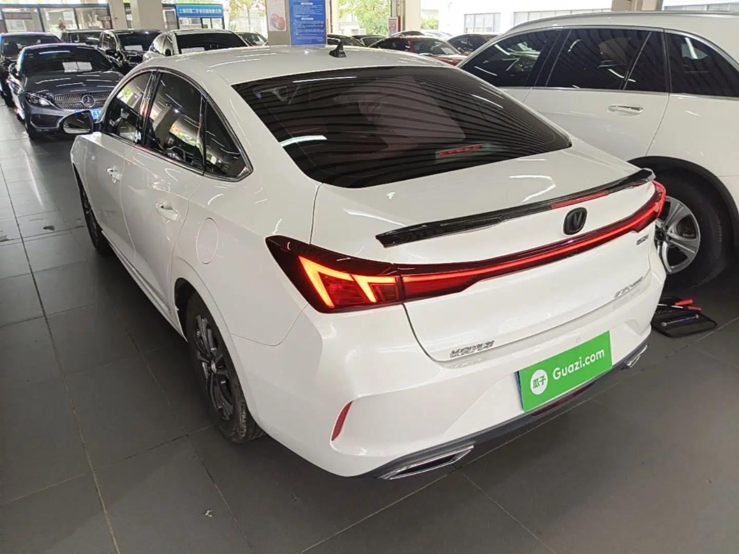 CHANGAN Eado 2022 PLUS Blue Whale NE 1.4T GDI DCT Prestige Edition — миниатюра 4