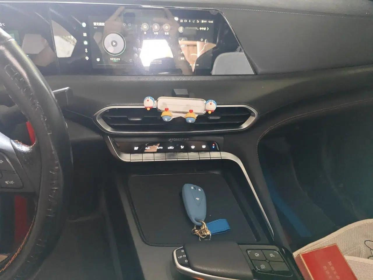 CHANGAN UNI-T 2022 1.5T Prestige Version — миниатюра 12