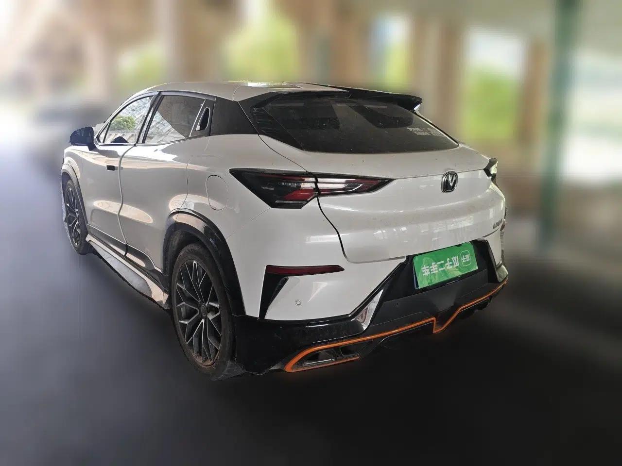 CHANGAN UNI-T 2022 1.5T Prestige Version — миниатюра 4