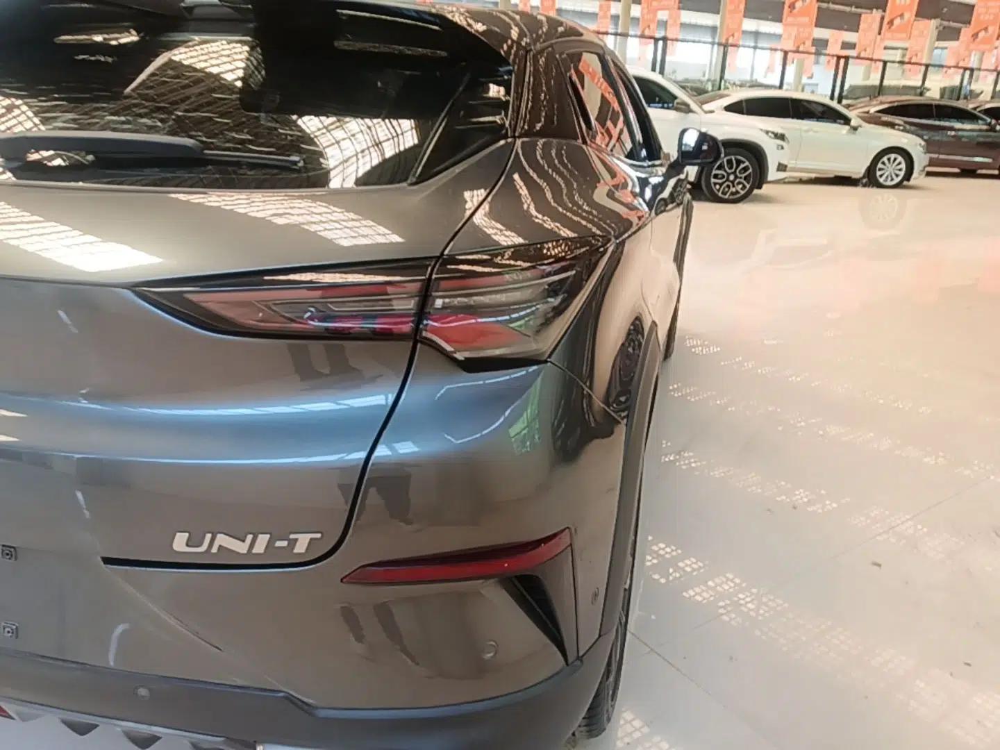 CHANGAN UNI-T 2020 1.5T Flagship Version — миниатюра 9