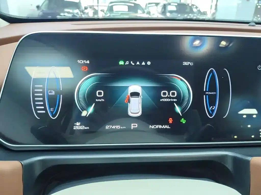 ORA Good Cat 2023 Model, 401km Standard Range, Luxury Edition, Lithium Iron Phosphate — миниатюра 12