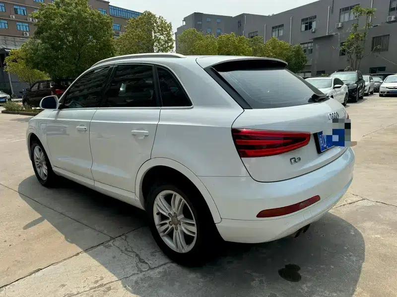 Audi Q3 2015 30 TFSI Comfort — миниатюра 3
