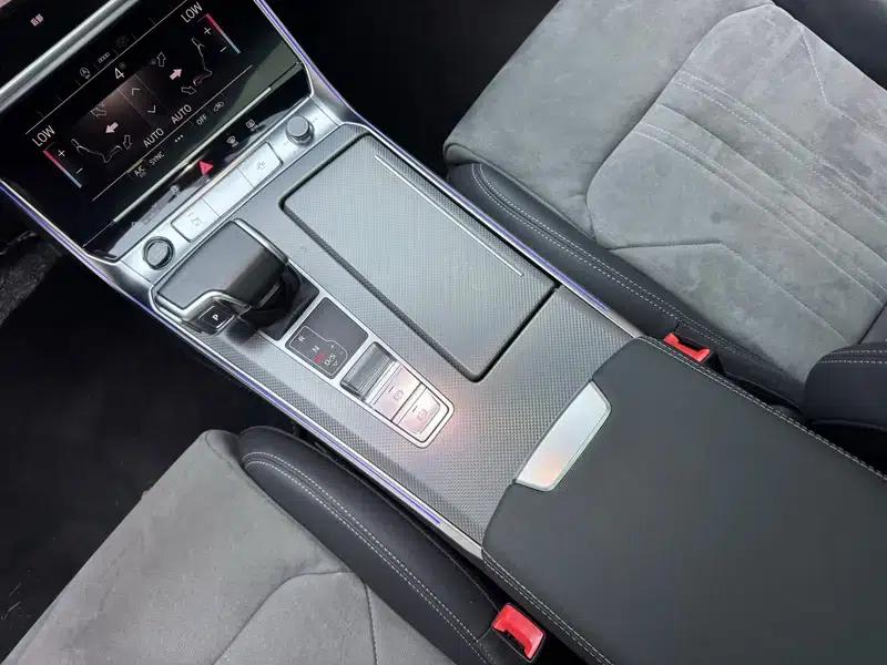Audi A6L 2024 40 TFSI Luxury Dynamic — миниатюра 9