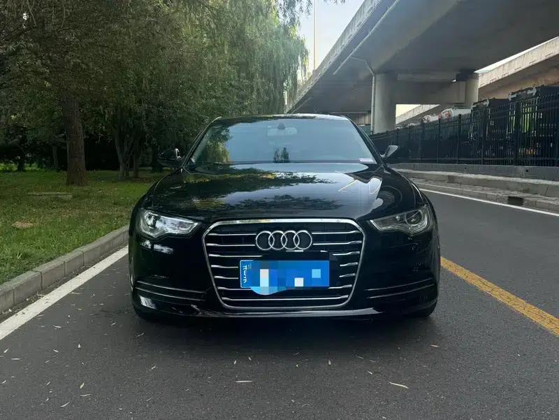 Audi A6L 2012 30 FSI Comfort — миниатюра 2