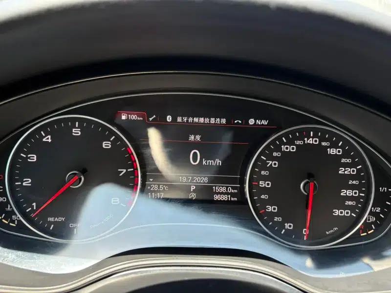 Audi A6L 2018 30th Anniversary Edition 45 TFSI quattro Sport — миниатюра 6