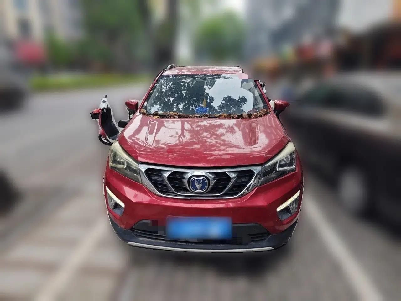 CHANGAN CS15 2016 1.5L Automatic Fashion Edition — миниатюра 2
