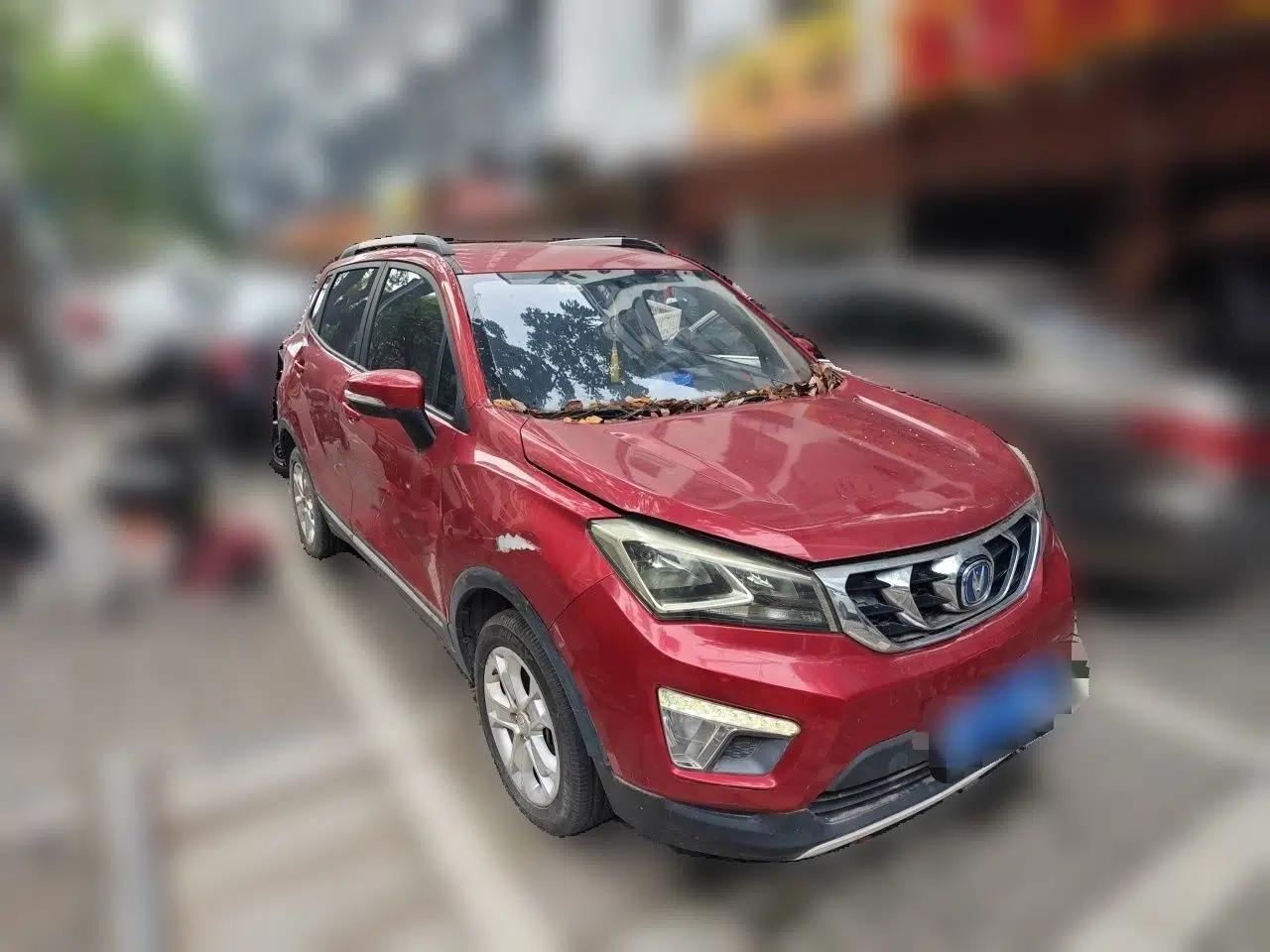 CHANGAN CS15 2016 1.5L Automatic Fashion Edition — миниатюра 3