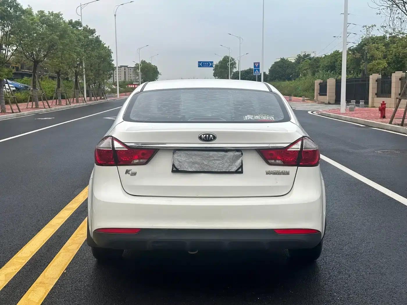 Kia K3 2016 1.6L Automatic GL — миниатюра 8