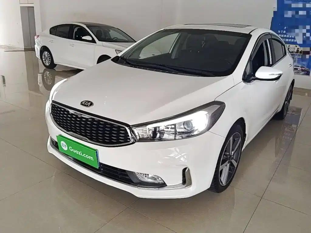 Kia K3 2017 1.6L Automatic 15th Anniversary Special Edition GLS — миниатюра 1