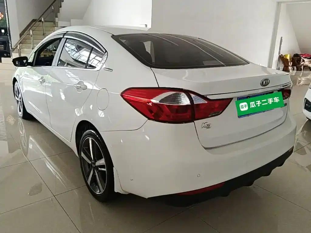 Kia K3 2017 1.6L Automatic 15th Anniversary Special Edition GLS — миниатюра 5