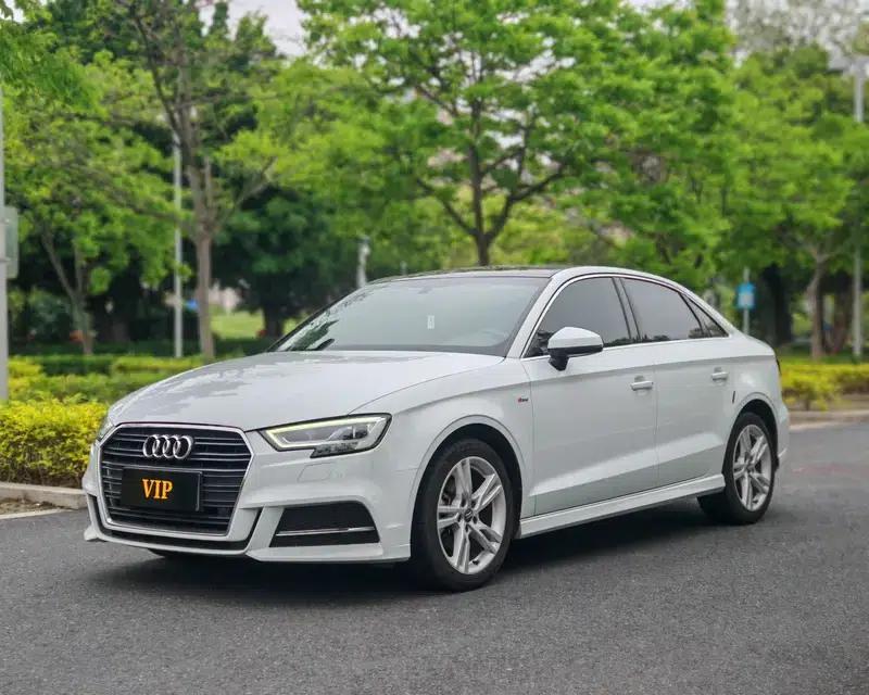 Audi A3 2019 Limousine 35 TFSI Fashion Edition (National V Emission Standard) — миниатюра 1