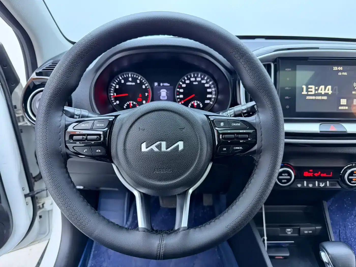 Kia K3 2021 1.4L CVT Enjoy Sunroof Edition — миниатюра 8