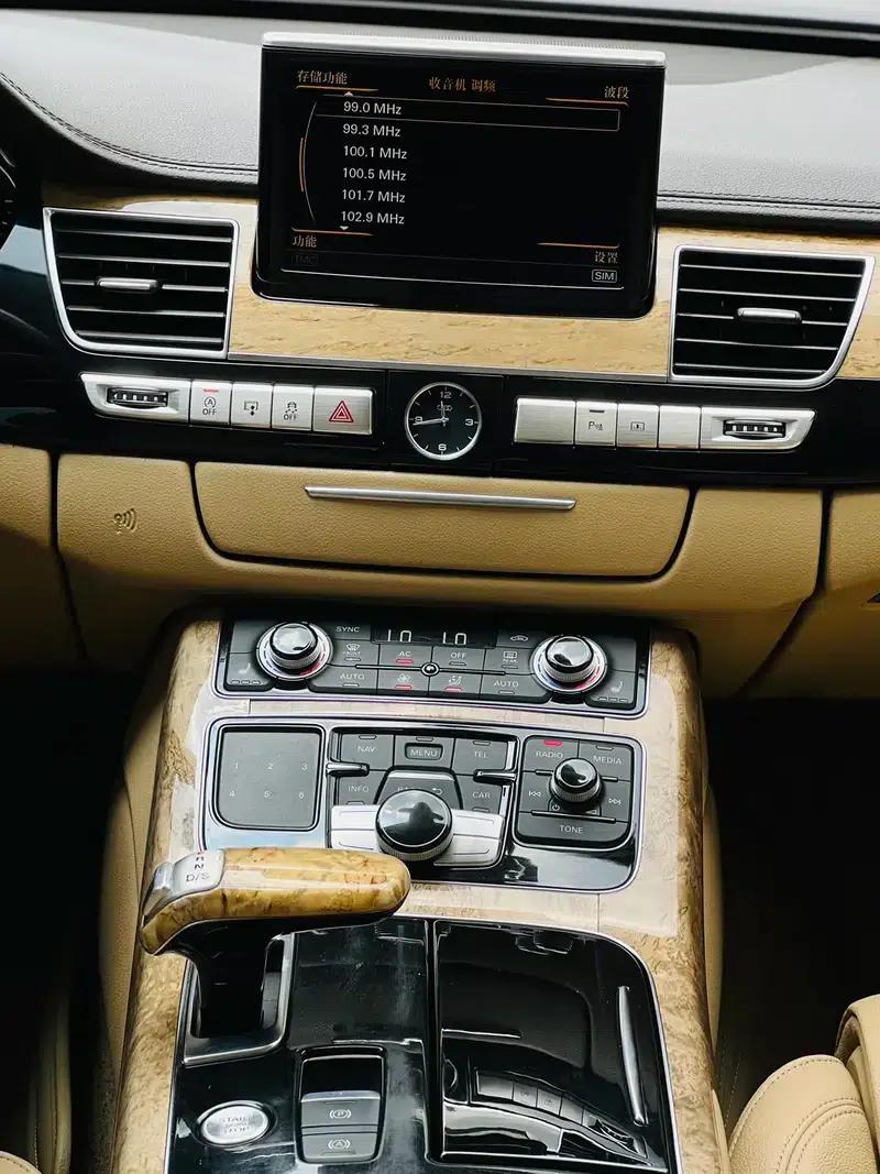 2012 Audi A8 A8L 45 TFSI quattro Comfort — миниатюра 8