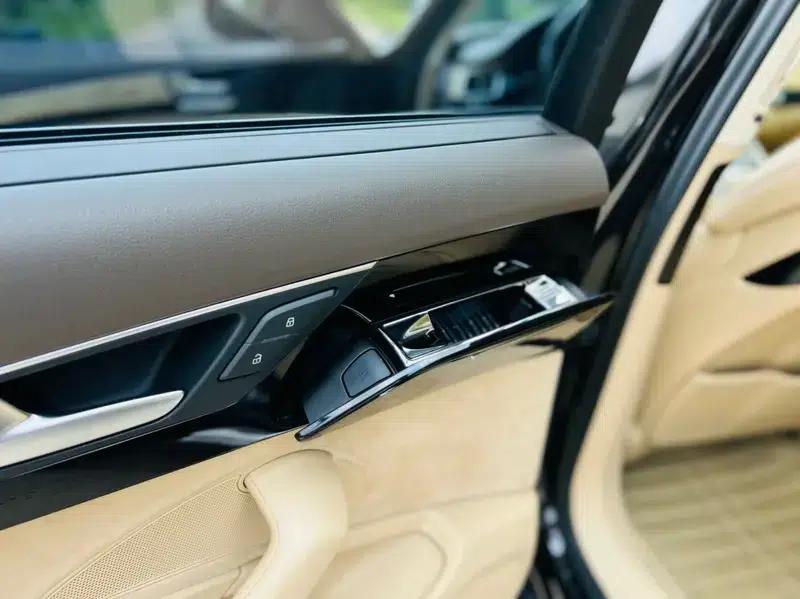 2012 Audi A8 A8L 45 TFSI quattro Comfort — миниатюра 10