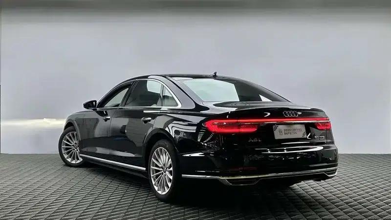 2019 Audi A8 A8L 50 TFSI quattro Comfort — миниатюра 5
