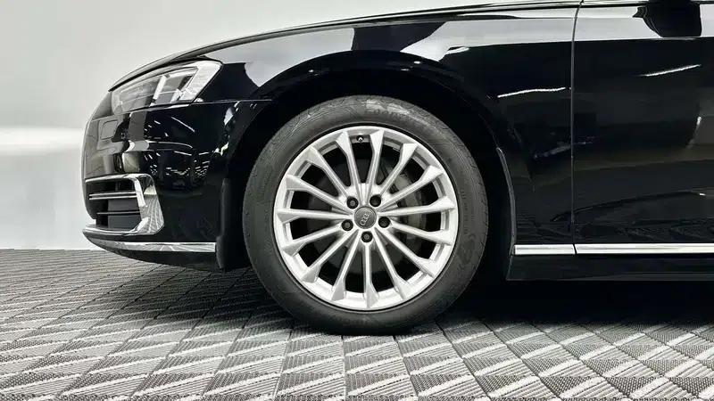 2019 Audi A8 A8L 50 TFSI quattro Comfort — миниатюра 10