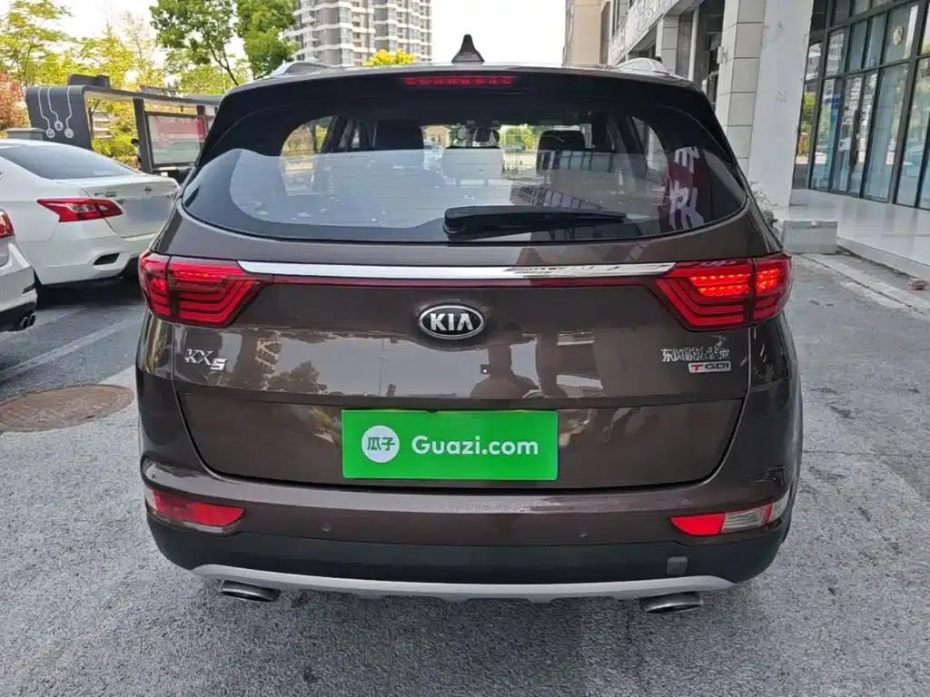 Kia KX5 2016 1.6T Automatic 2WD DLX — миниатюра 6