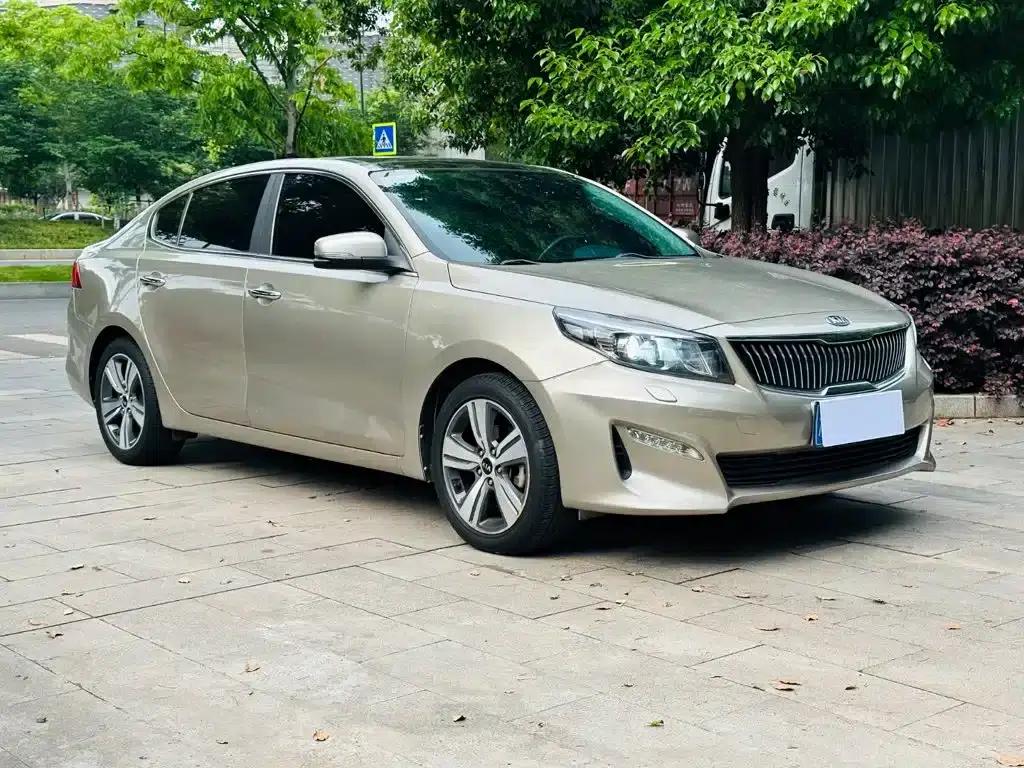 Kia K5 2017 1.8L Automatic DLX — миниатюра 3