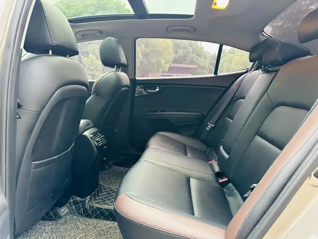 Kia K5 2017 1.8L Automatic DLX — миниатюра 5