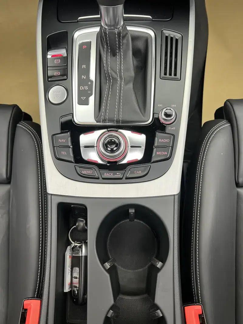 2012 Audi S5 3.0T Sportback — миниатюра 22