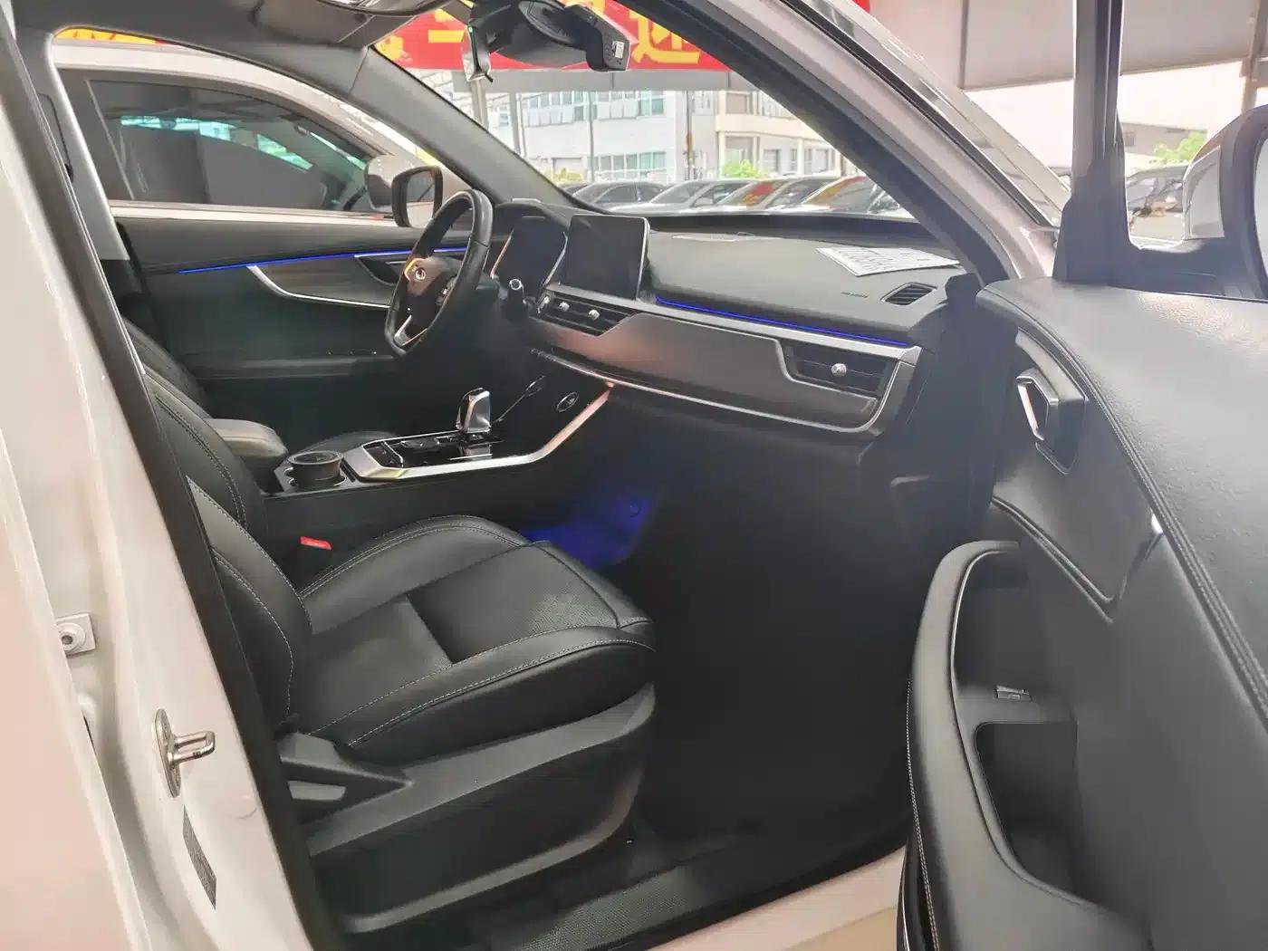 Chery Tiggo 8 2019 1.6TGDI Automatic Luxury Edition — миниатюра 7
