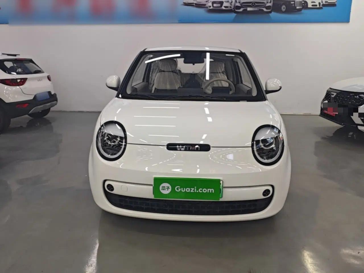 CHANGAN NEVO Lumin 2026 Model Treasure Edition 205km Passionate Beige Ningde — миниатюра 2