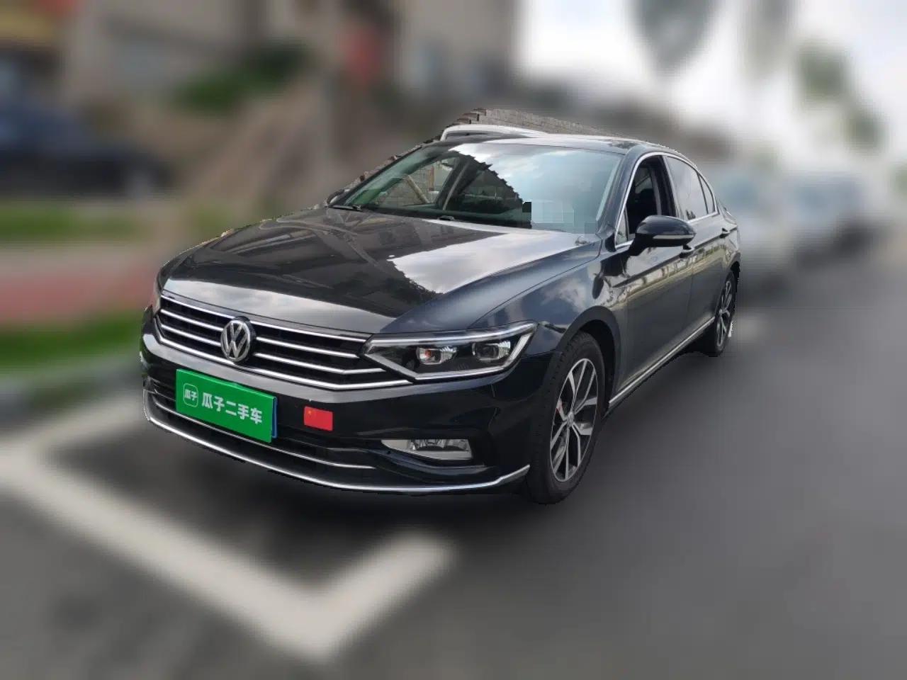 Volkswagen Magotan 2020 330TSI DSG Leading Model — миниатюра 1