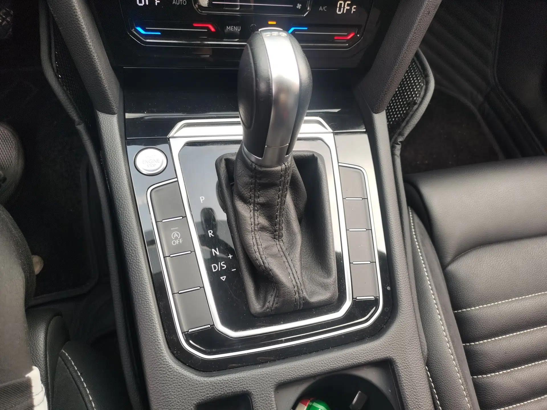 Volkswagen Magotan 2020 330TSI DSG Leading Model — миниатюра 11