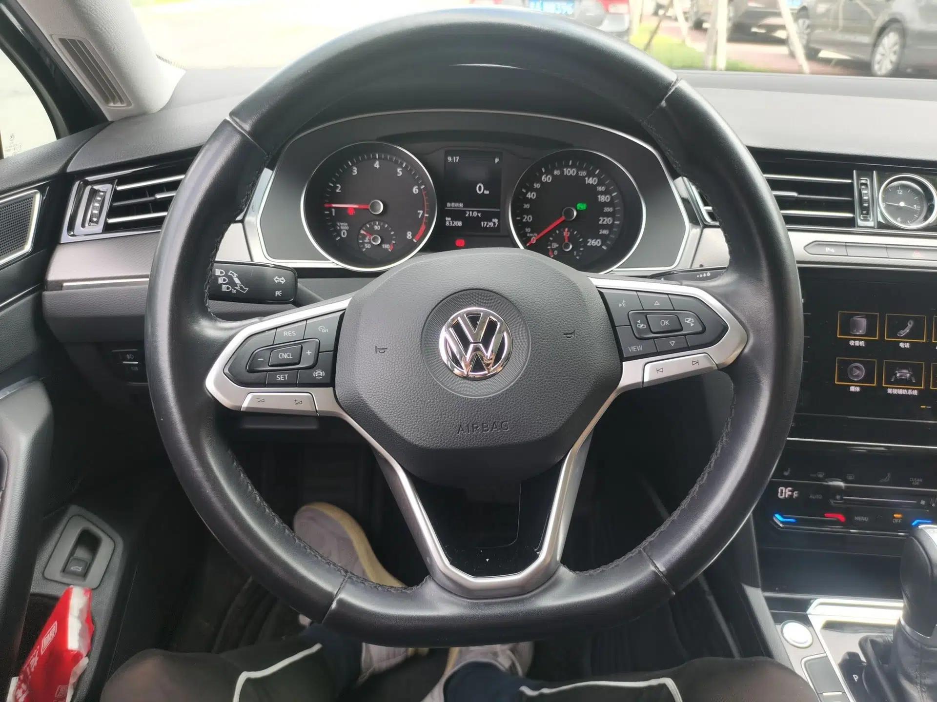 Volkswagen Magotan 2020 330TSI DSG Leading Model — миниатюра 7