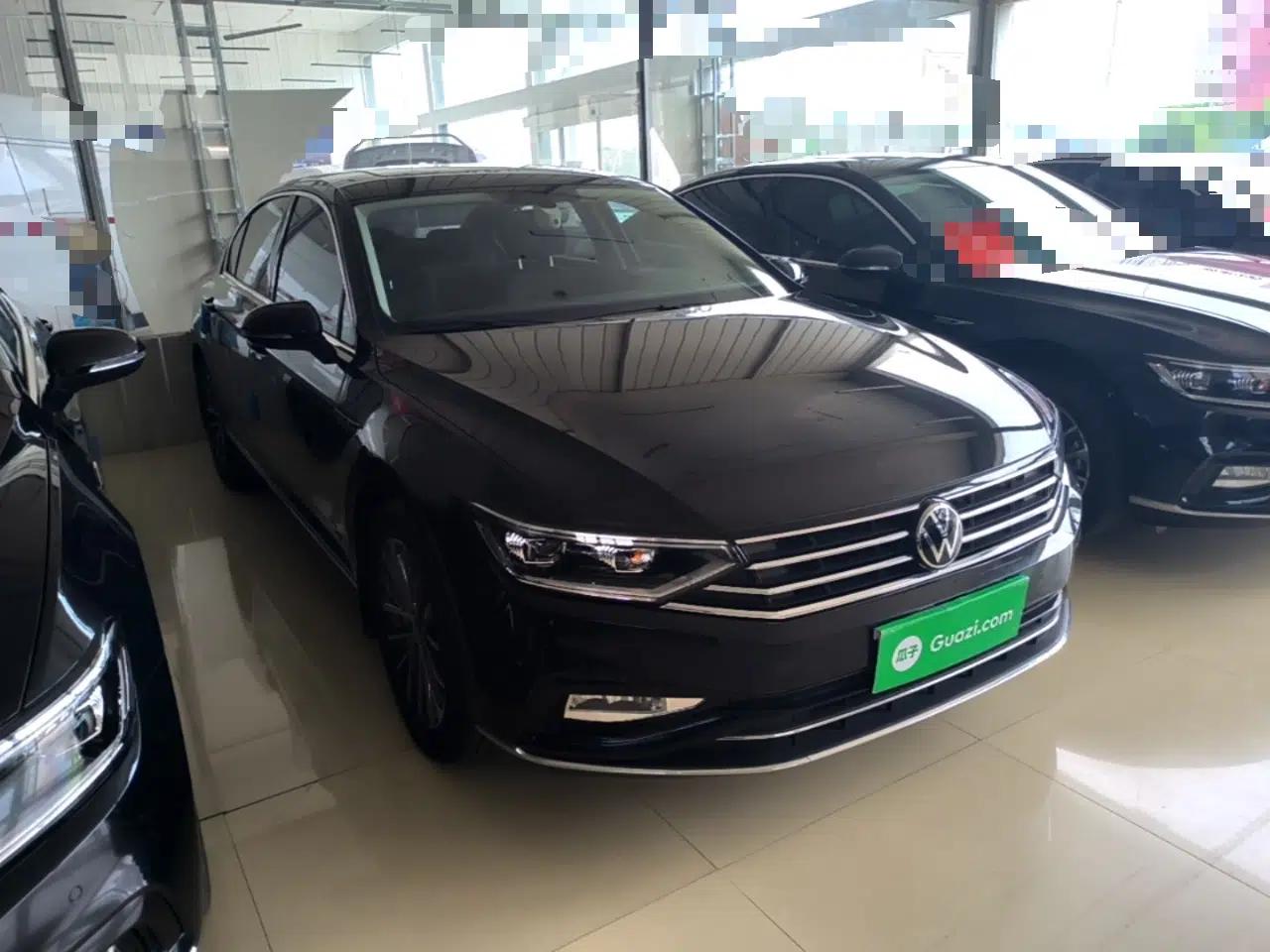 Volkswagen Magotan 2020 330TSI DSG Luxury Edition — миниатюра 3