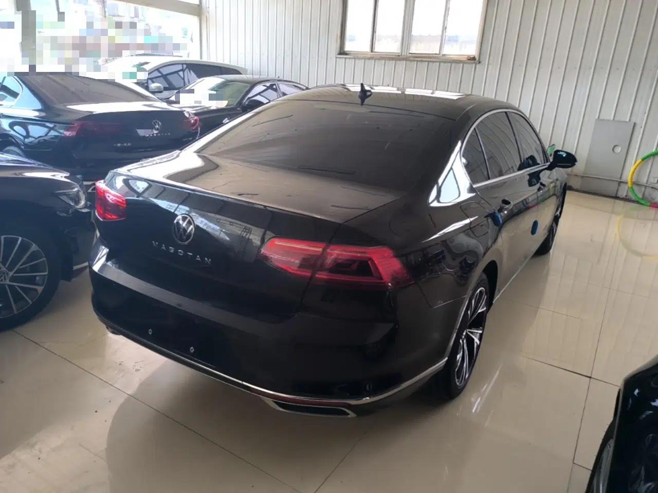 Volkswagen Magotan 2020 330TSI DSG Luxury Edition — миниатюра 6