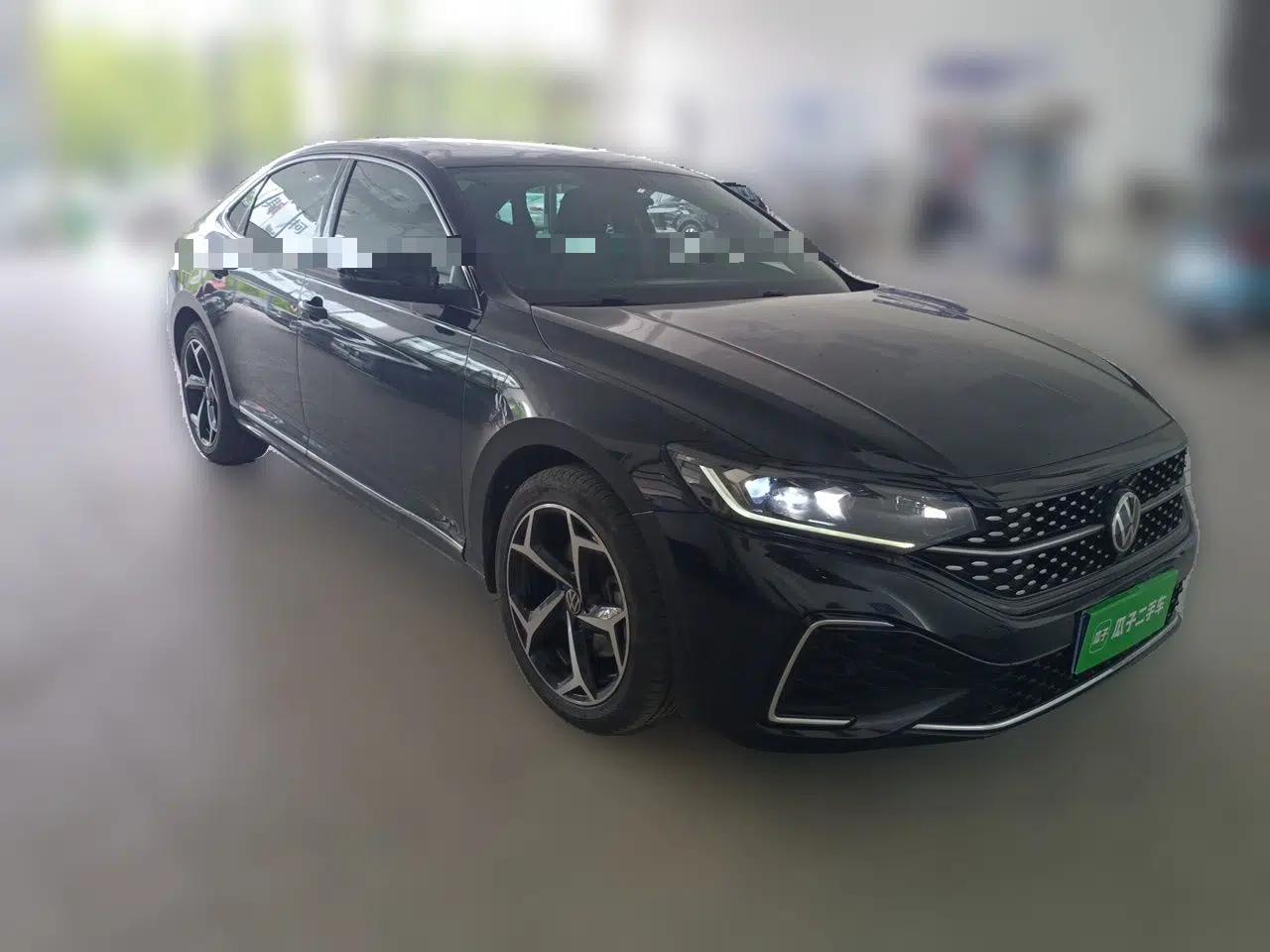 Volkswagen Passat 2023 Revised 330TSI Starry Elite Edition — миниатюра 3