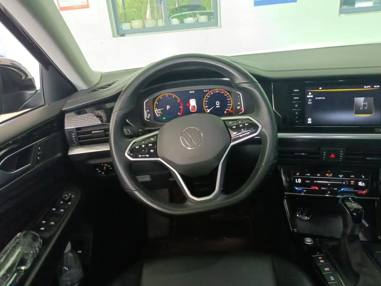 Volkswagen Passat 2023 Revised 330TSI Starry Elite Edition — миниатюра 10