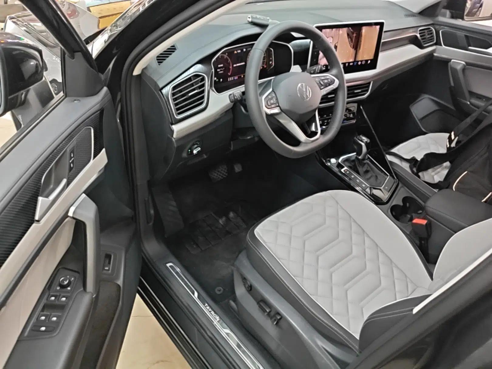Volkswagen Tayron 2023 280TSI Two-Wheel-Drive Luxury Plus Advanced Version — миниатюра 18