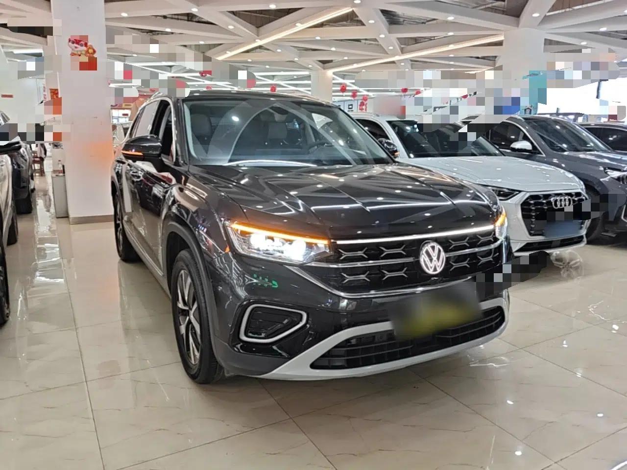 Volkswagen Tayron 2023 280TSI Two-Wheel-Drive Luxury Plus Advanced Version — миниатюра 3