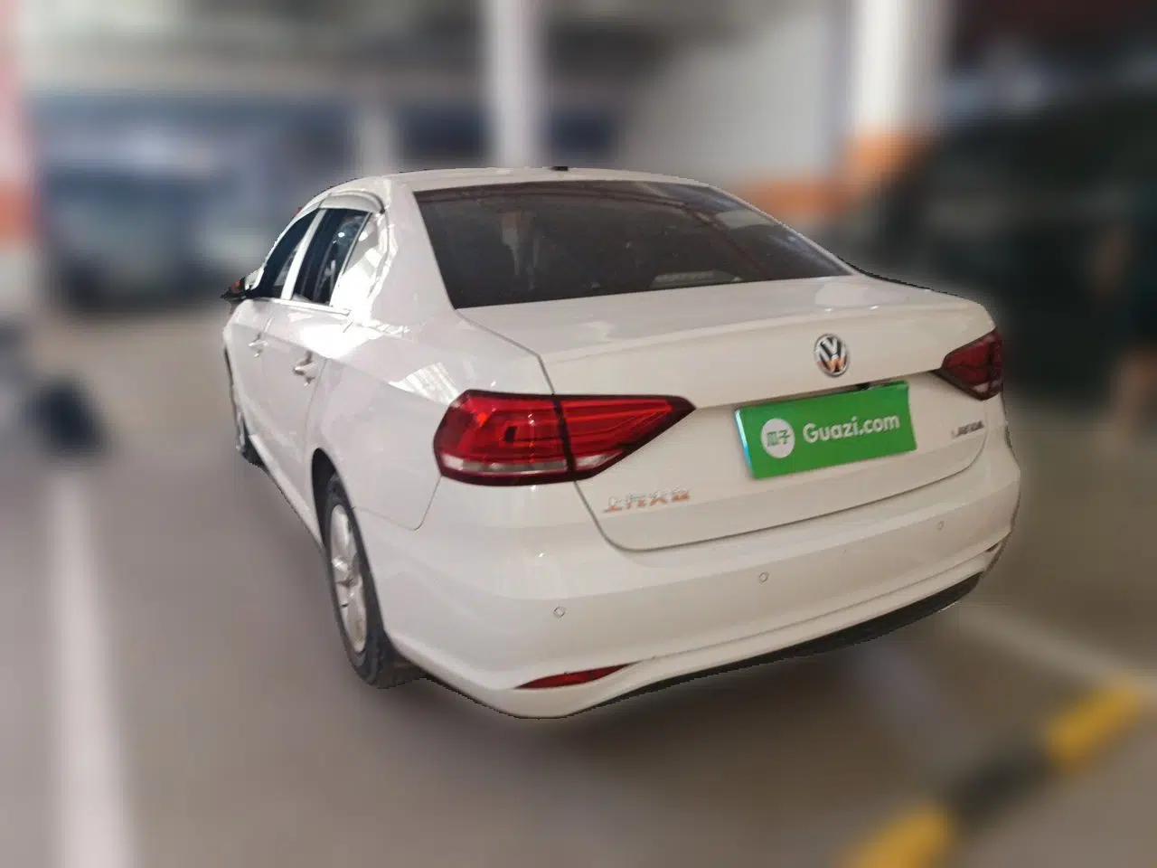 Volkswagen Lavida 2019 Lavida Start 1.5L Automatic Trendy Version China VI Standard — миниатюра 4